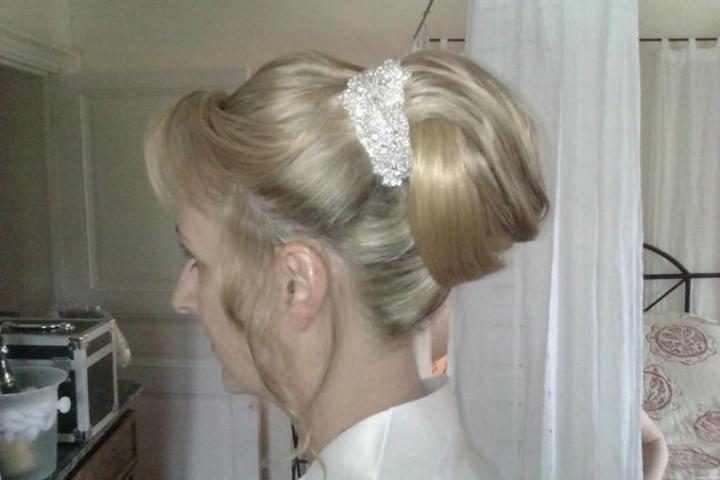 les naturelles coiffeur mariage  Amboise